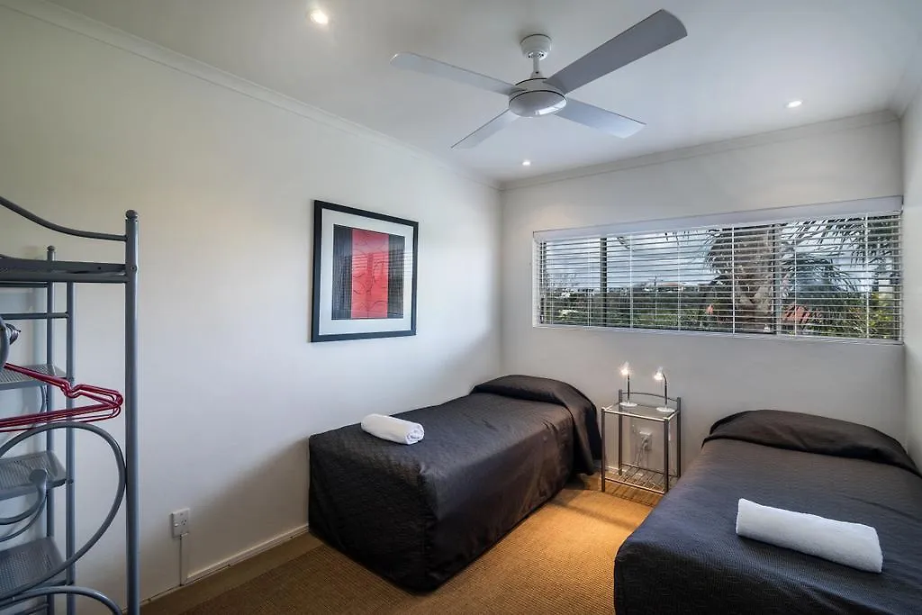 Aparthotel Sunseeker Holiday Apartments Sunshine Beach