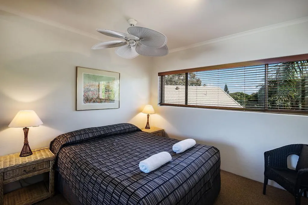 Sunseeker Holiday Apartments Sunshine Beach 4*,