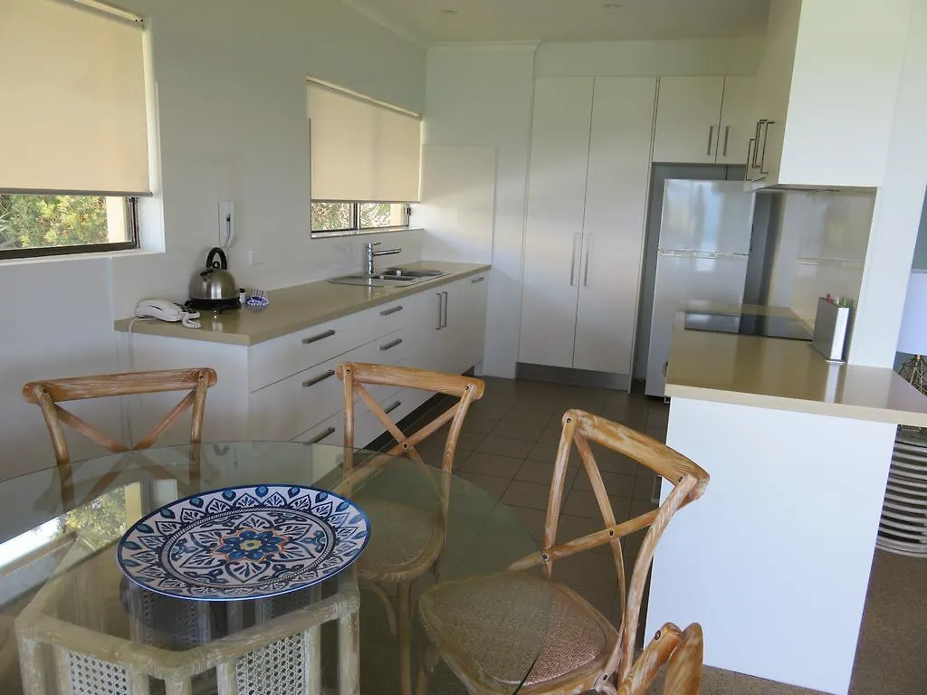 Sunseeker Holiday Apartments Sunshine Beach