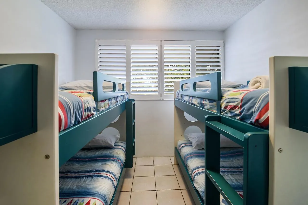 Sunseeker Holiday Apartments Sunshine Beach 4*,